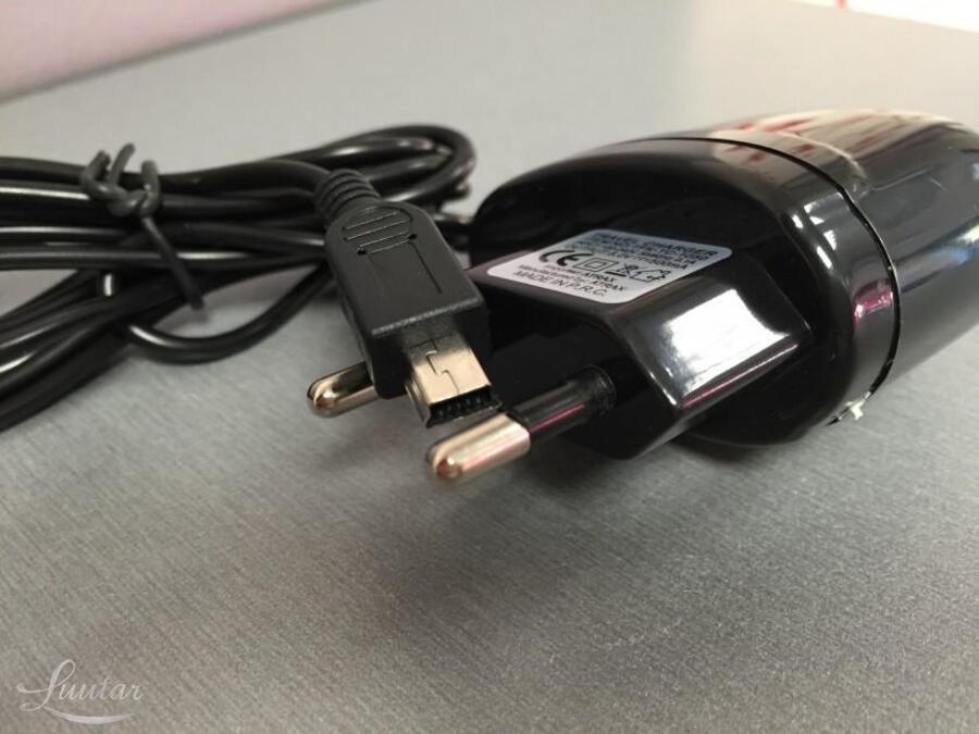 Mini USB laadija