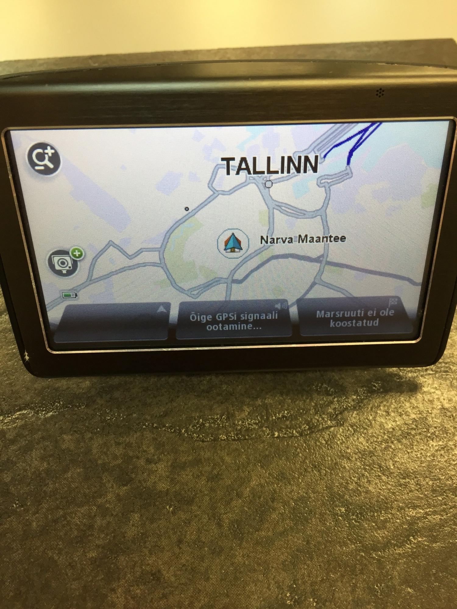Navigatsiooniseade TomTom 4EN52 Z1230 Luutar