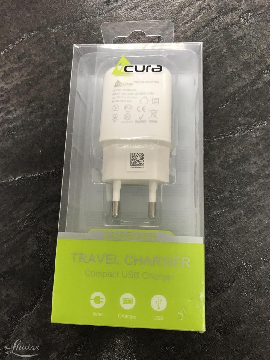 Adapter Acura 2.4A UUS!