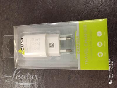 Adapter Acura 2.4A UUS!