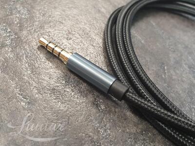 Juhe Ugreen Premium 3.5mm Ema → 3.5mm Isa 1M Microfoniga