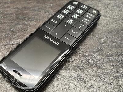 Mobiiltelefon MAXCOM MM111 UUS!