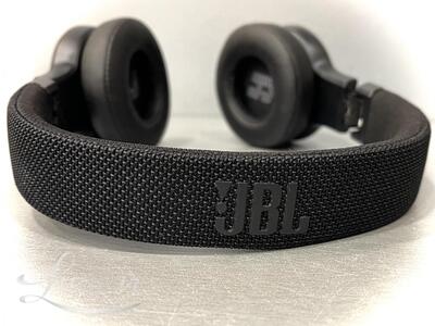 Juhtmevabad kõrvaklapid JBL LIVE 460NC