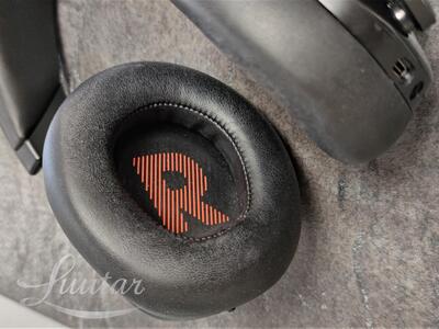 Juhtmevabad kõrvaklapid JBL Quantum 600 