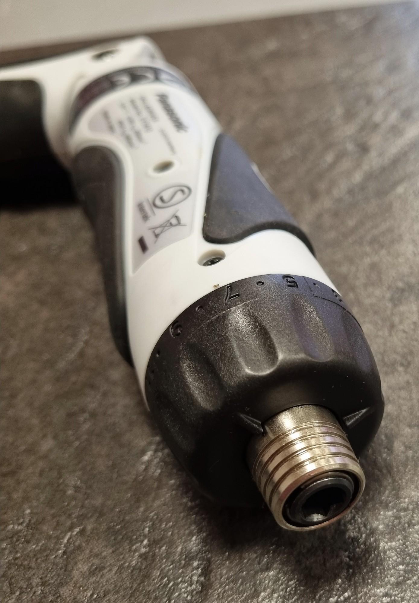 Elektriline kruvikeeraja Panasonic EY7410 Luutar