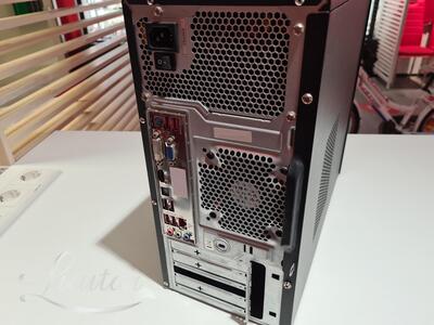 Lauaarvuti AMD