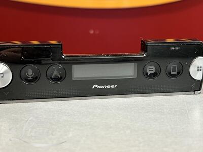 Automakk Pioneer SPH-10BT