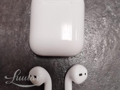 Kõrvaklapid Apple Air Pods with charging case