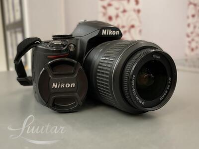 Peegelkaamera Nikon D3000+objektiiv Nikon DX 18-55 MM