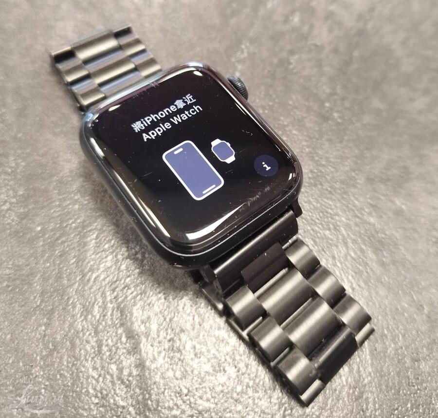Nutikell Apple Watch SE, GPS + Cellular, 44 mm (2. põlvkond)