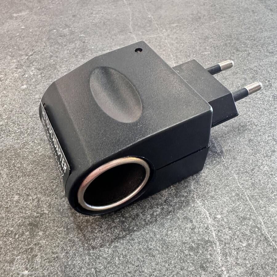 Adapter AC - DC