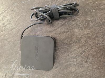  AC Adapter PA-1650-78