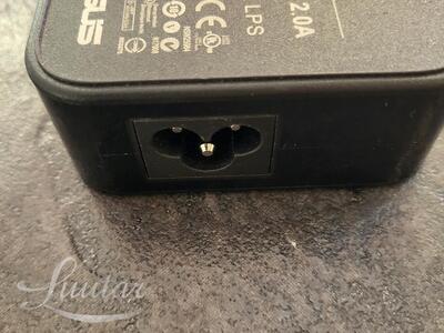  AC Adapter PA-1650-78
