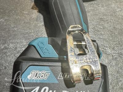 Akutrell Makita DF331D