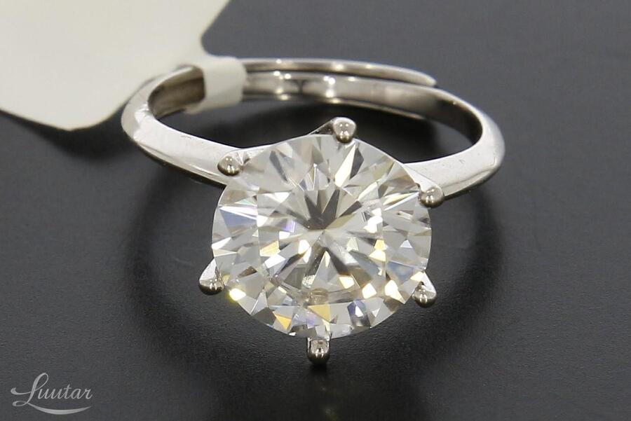 Hõbesõrmus 925* Moissaniit