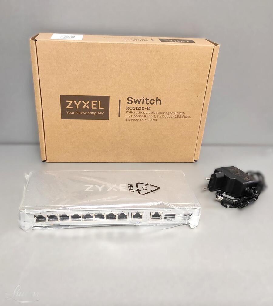 Switch ZYXEL XGS1210-12 V2 UUS!