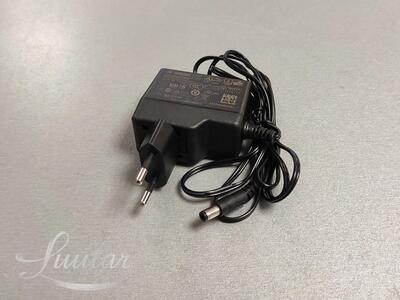 Switch ZYXEL XGS1210-12 V2 UUS!