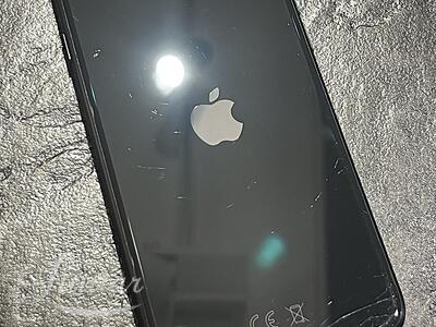 Mobiiltelefon Apple iPhone SE 2020 64GB