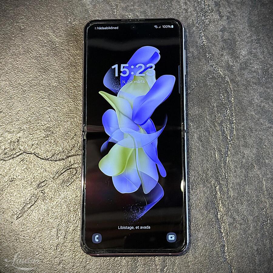 Mobiiltelefon Samsung Galaxy Z Flip4 256GB