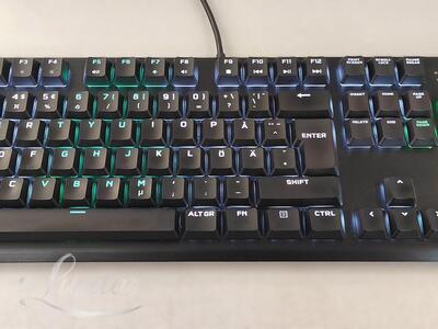 Mehaaniline klaviatuur Corsair K60 RGB Pro