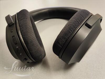 Kõrvaklapid Razer Barracuda X