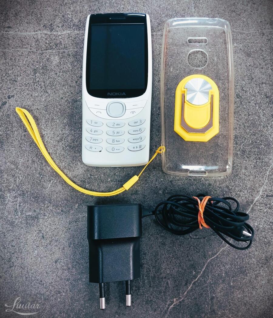 Mobiiltelefon Nokia 8210 128MB