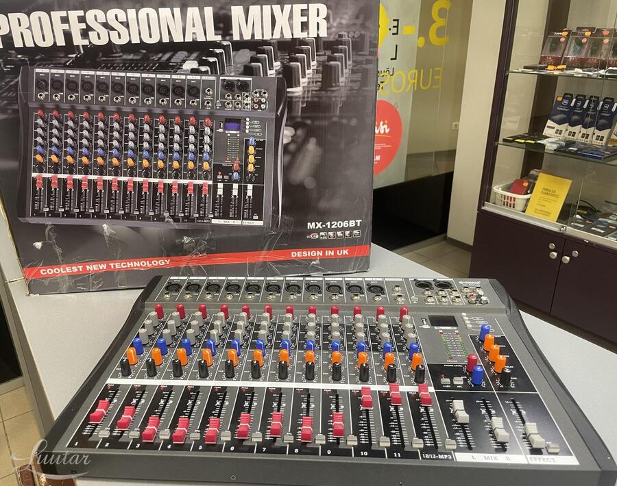 Yamaha mixer MX-1206USB