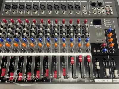 Yamaha mixer MX-1206USB