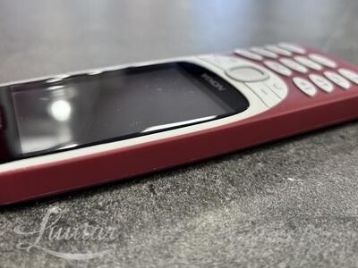 Mobiiltelefon Nokia 8210