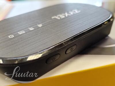 Ruuter Zyxel WAH7601