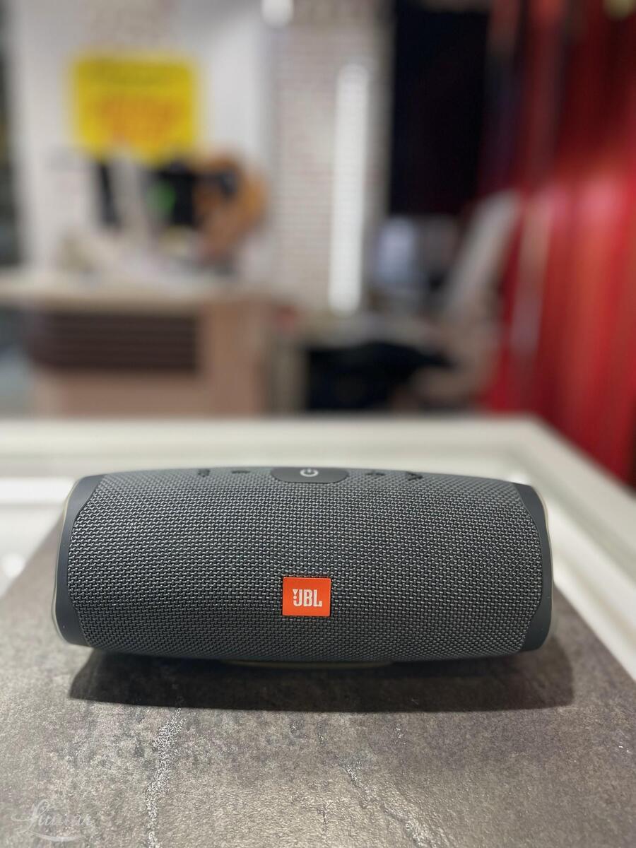 Bluetooth kõlar JBL Charge Essential 2