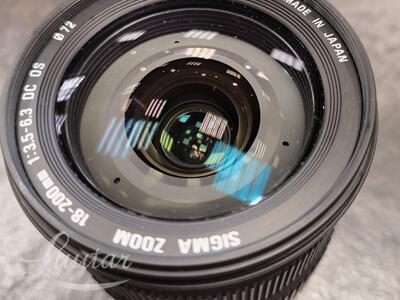 Fotokaamera Canon 1000D + Canon 18-55mm + Sigma 18-200mm