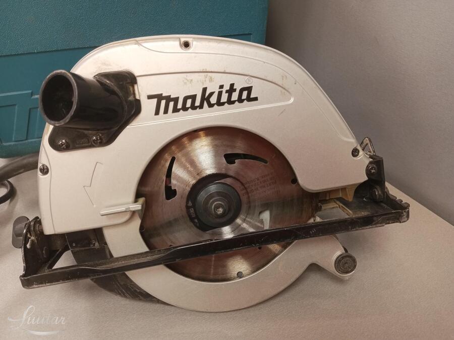 Kettasaag Makita 5704R 