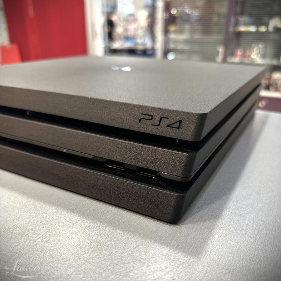 Mängukonsool Sony Playstation 4 Pro 1TB (CUH-7216B)