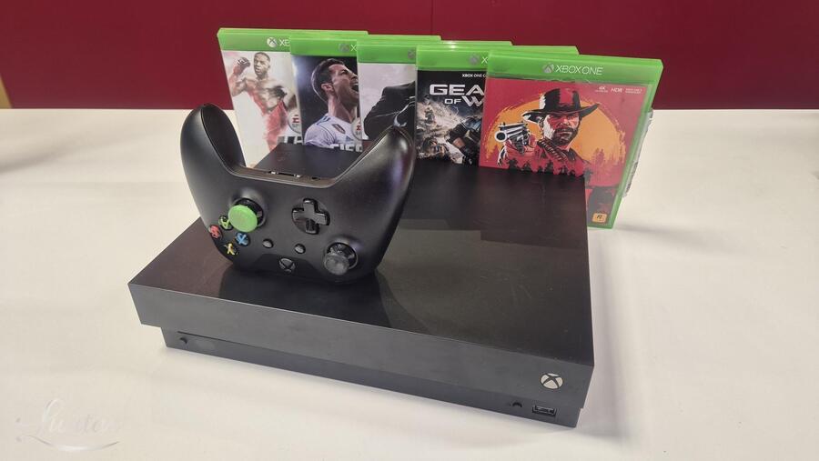 Mängukonsool Microsoft Xbox One X 1TB