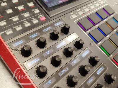 Kontroller Akai MPCX
