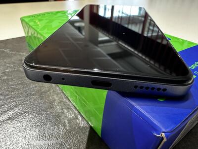 Mobiiltelefon Infinix Smart 8 64GB