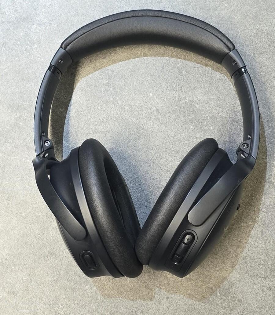 Kõrvaklapid Bose QuietComfort 45