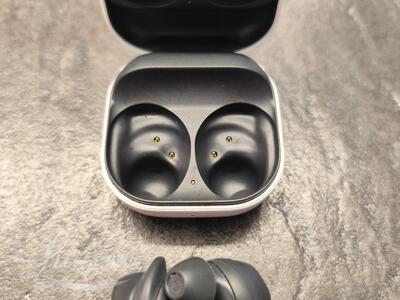 Kõrvaklapid Samsung Galaxy Buds FE SM-R400