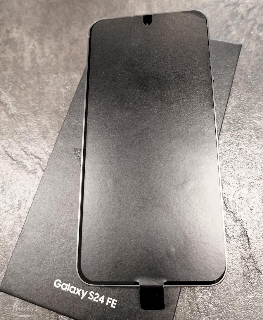 Mobiiltelefon Samsung Galaxy S24 FE 128GB