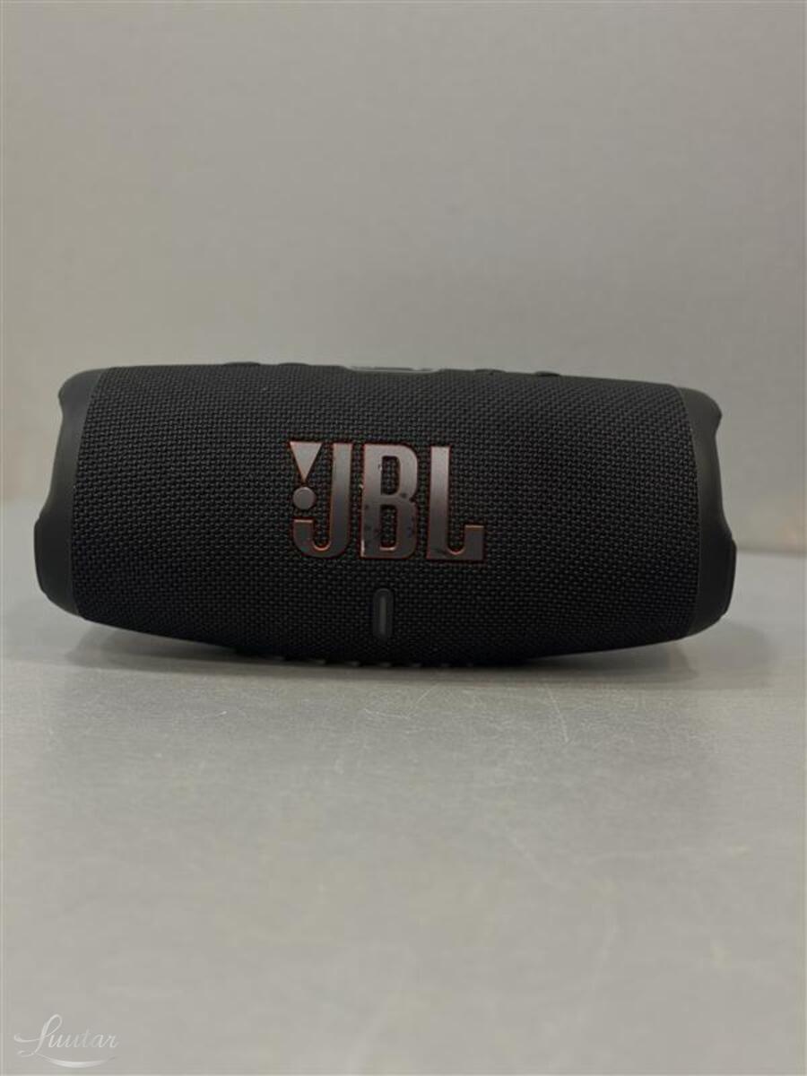 Juhtmevaba kõlar JBL Charge 5