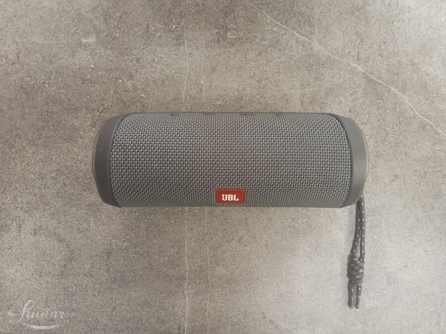 Juhtmeta kõlar JBL Flip Essential 2