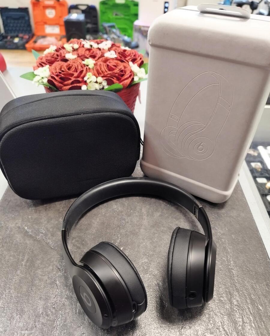 Kõrvaklapid Beats Solo 4