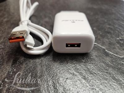 Laadija PRESTICO F7S 1xUSB + Juhe Lightning 2.4A valge UUS!