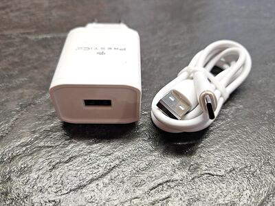 Laadija PRESTICO F9S 1xUSB + Juhe USB-C 2.4A valge UUS!