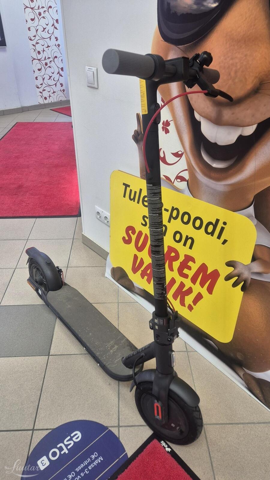 Elektritõukeratas Xiaomi Electric Scooter 4