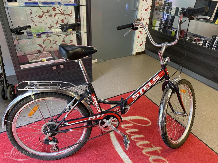 Jalgratas STELS 750