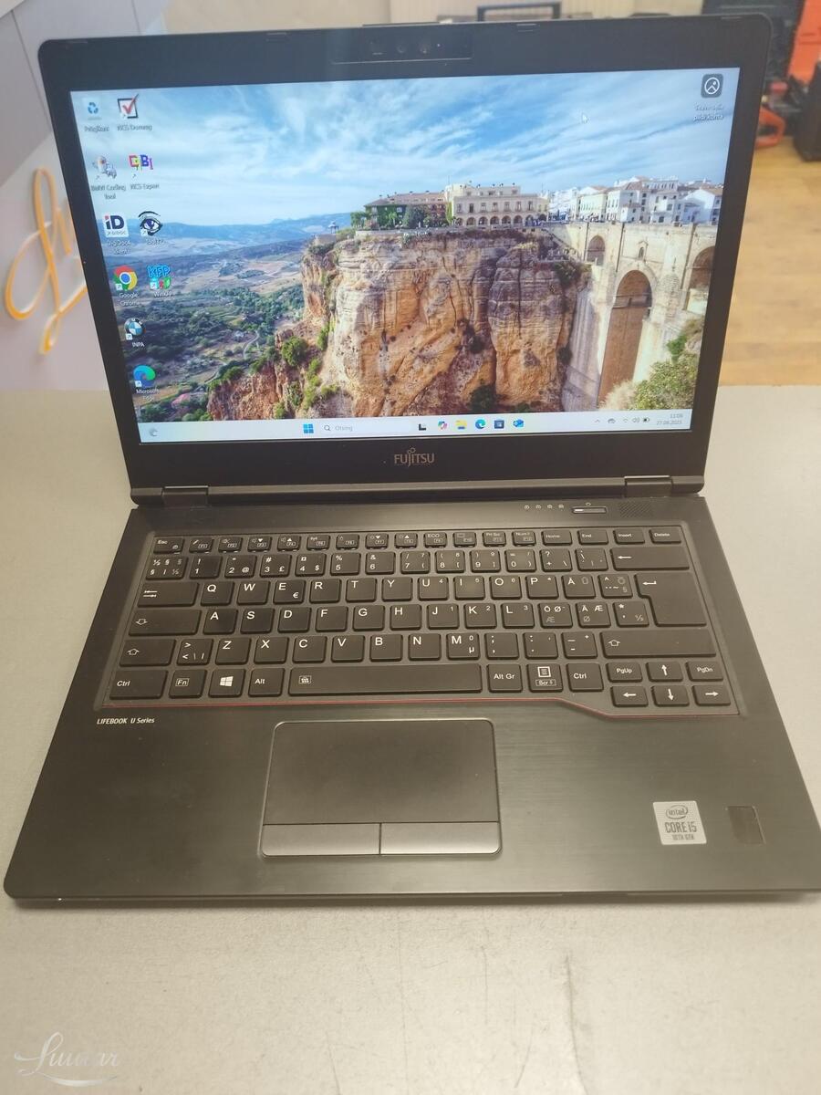 Sülearvuti Fujitsu Lifebook U7410