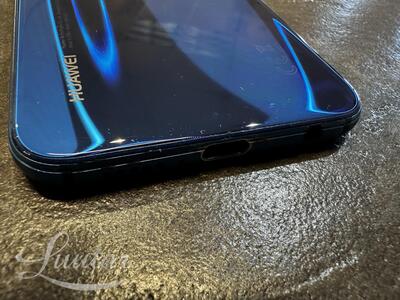 Mobiiltelefon Huawei P20 Lite 64GB