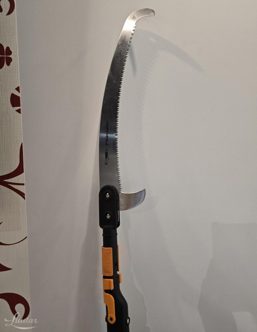 Oksasaag Fiskars QuikFit + 2,4m teleskoop